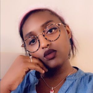 Meet your Posher, Aiyana